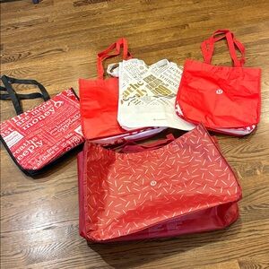 Lululemon BUNDLE OF 5 reusable shipping bags totes, 13x16 and large 14x21